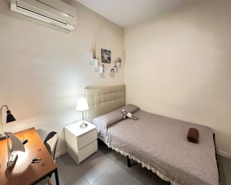 Chambre confortable et calme au centre BCN B5