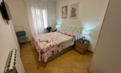 Bright room near Plaza España VAL2