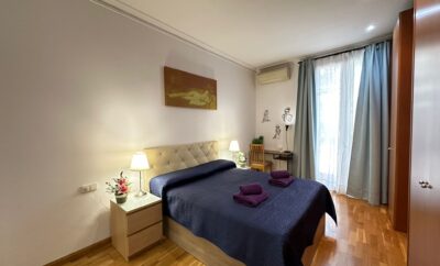 Double room with private bathroom Cal1