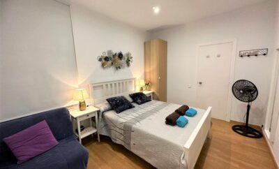Basic Triple Room with Shared Bathroom M4
