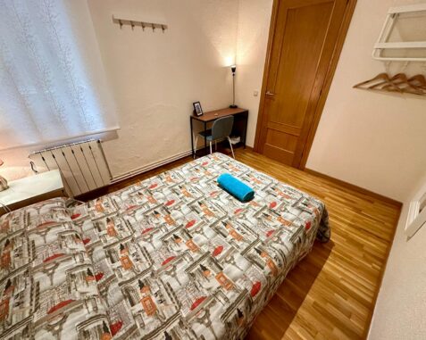 Ar3 Double Room with shared bathroom