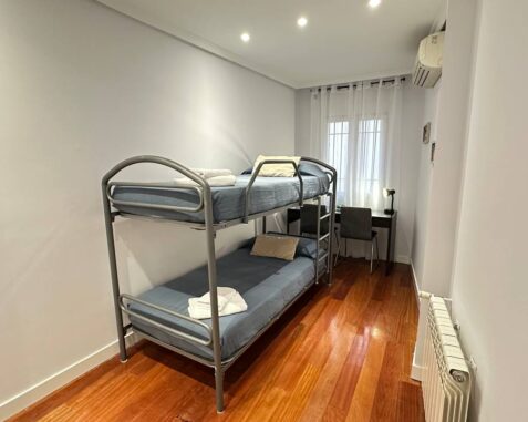 Toledo4 – Habitación Doble con baño compartido – 2 camas