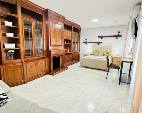 Chambre quadruple spacieuse à proximité de la Porte de Tolède Alatriste4